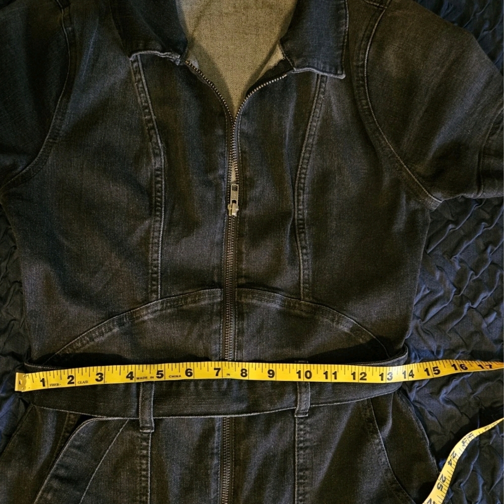 Black Jean Jumpsuit-NWOT-Size Medium - Picture 8 of 16